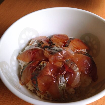 鯵の漬け丼